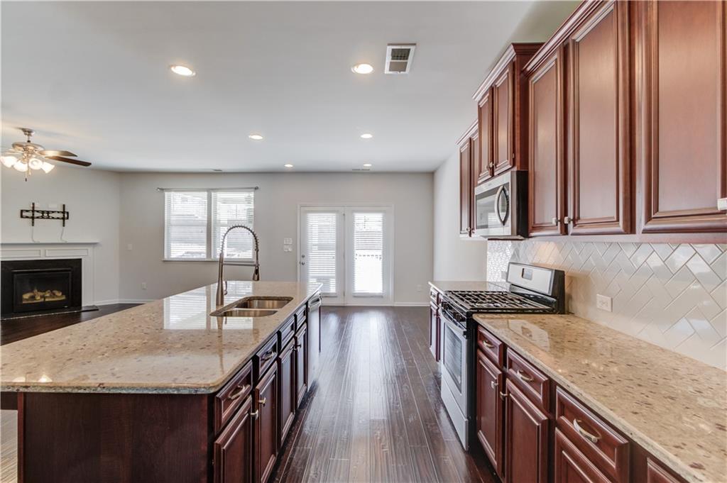 385 Broadmoor Drive, Braselton, Georgia image 15