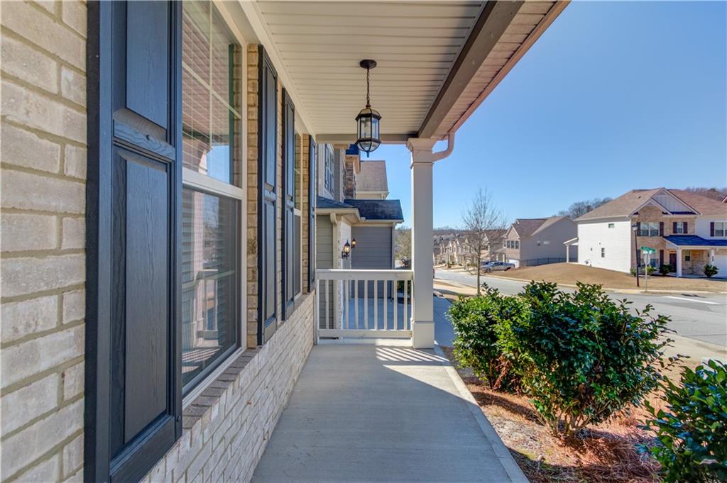 385 Broadmoor Drive, Braselton, Georgia image 4
