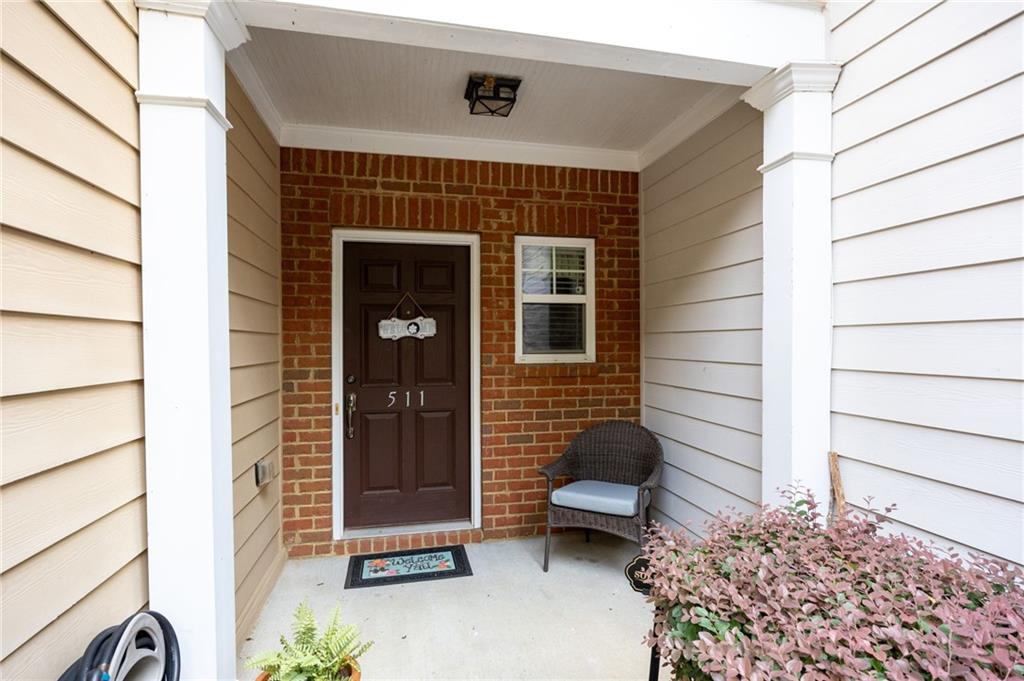 511 Hillside Trail