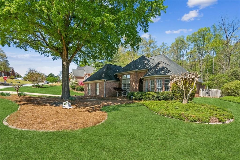 6382 Mountain Ridge Circle, Sugar Hill, Georgia image 3