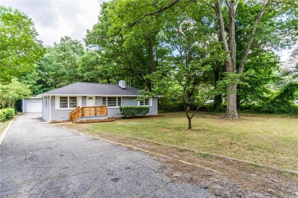 2101 Brockett Road