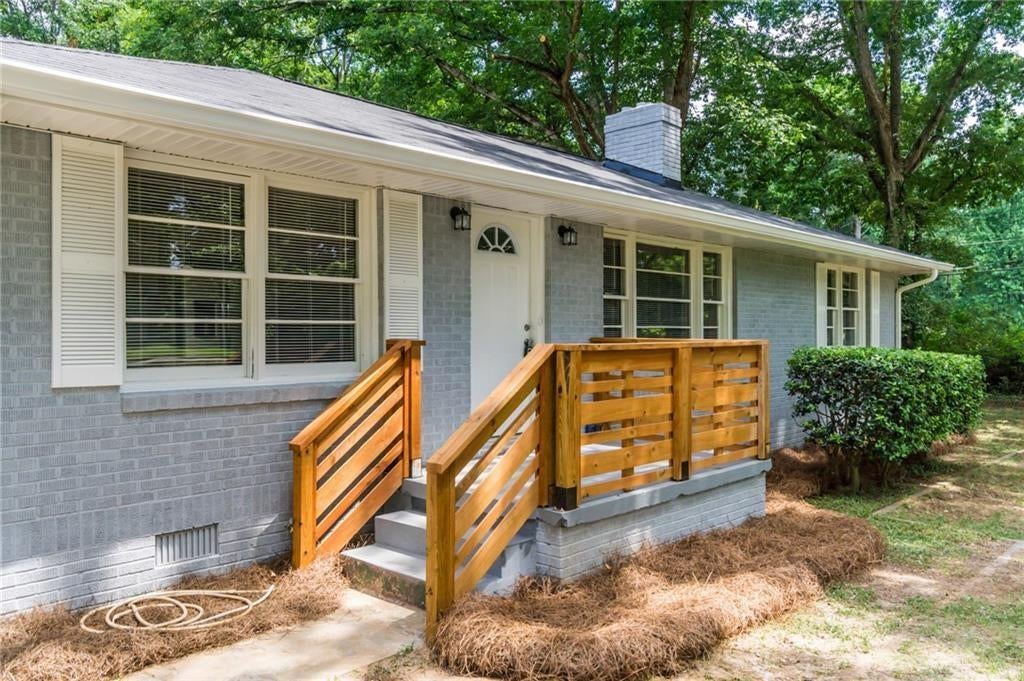 2101 Brockett Road