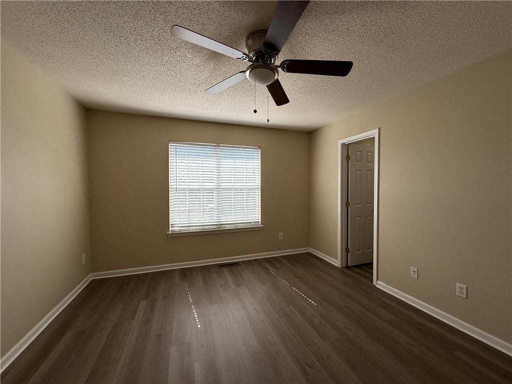 2454 Brianna Drive, Hampton, Georgia image 11