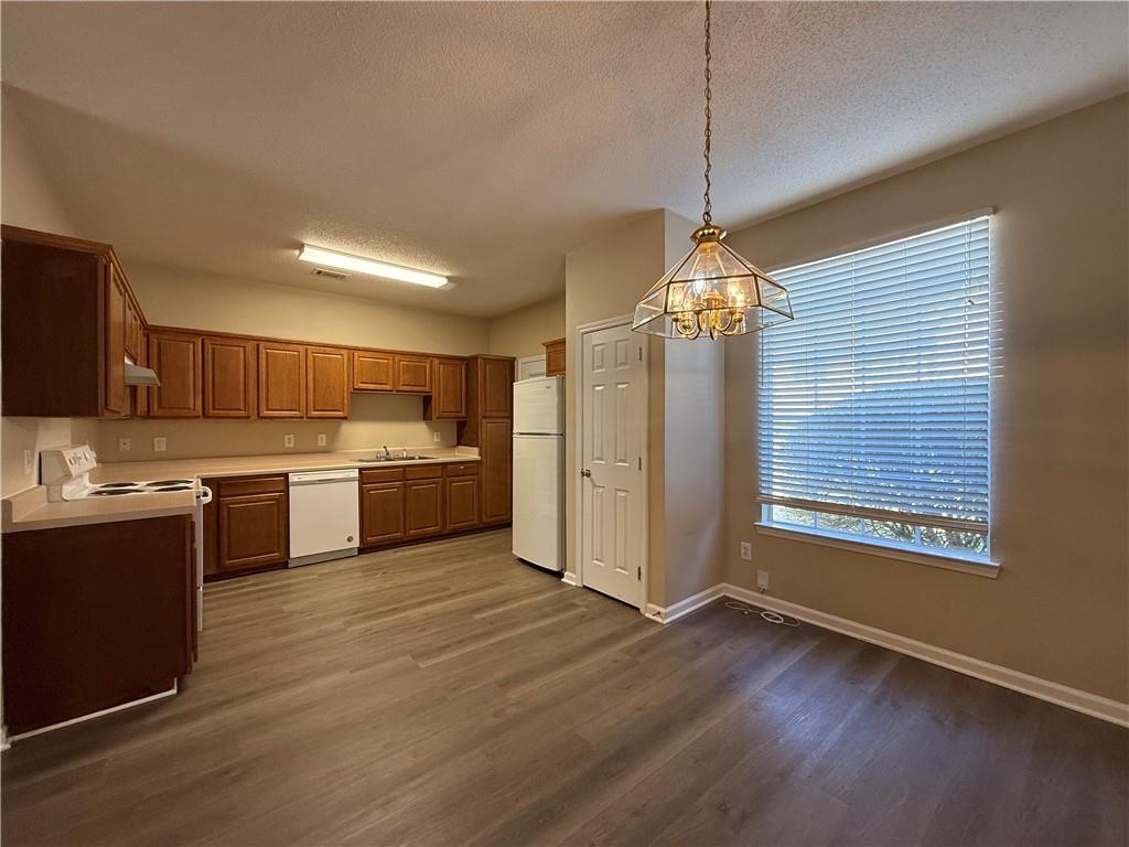 2454 Brianna Drive, Hampton, Georgia image 4