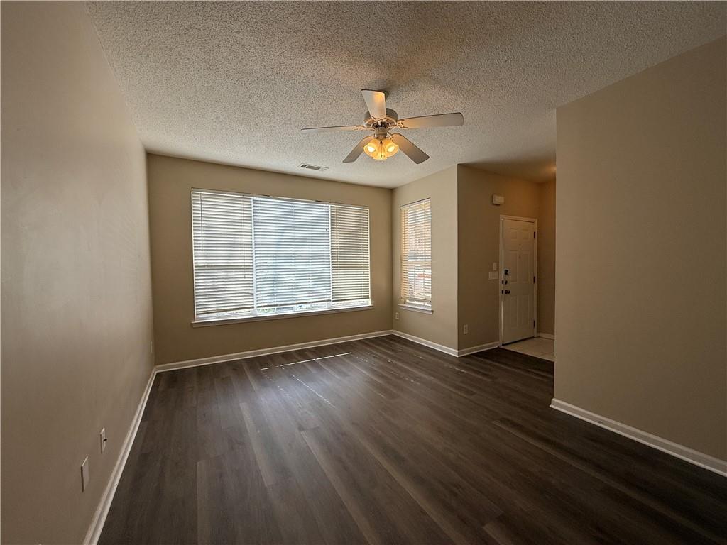 2454 Brianna Drive, Hampton, Georgia image 3