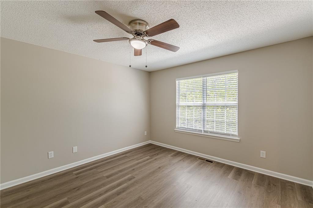 2454 Brianna Drive, Hampton, Georgia image 27