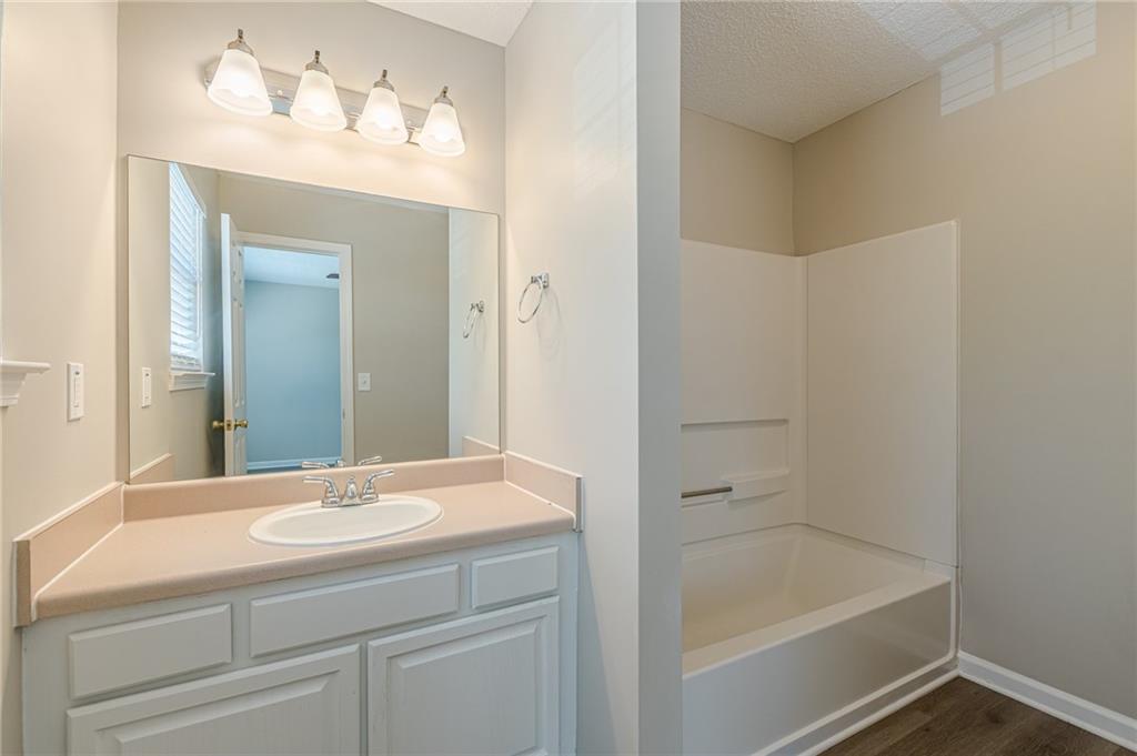 2454 Brianna Drive, Hampton, Georgia image 31