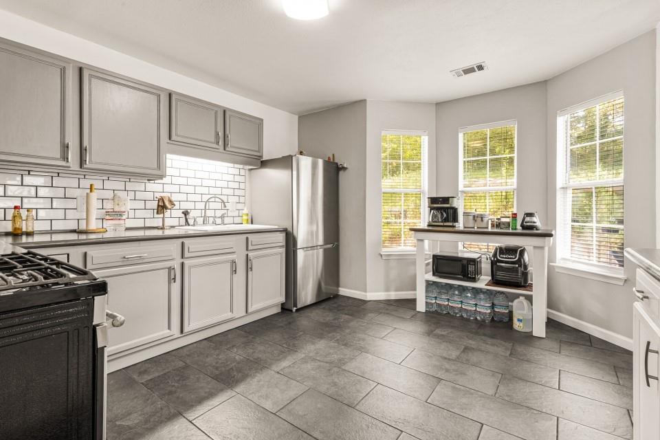 5756 Chisolm Trail