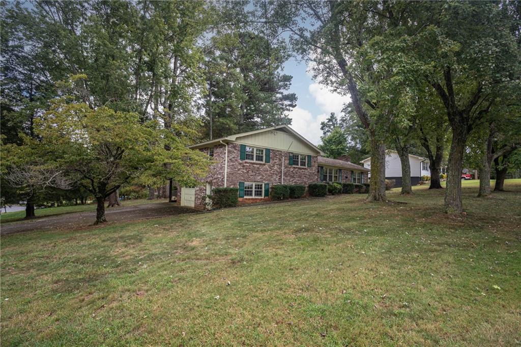 3516 Nowlin Road
