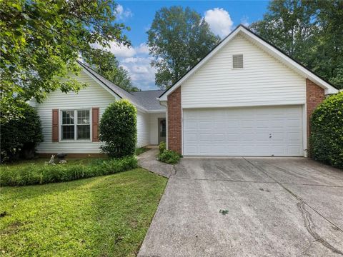 Homes For Sale - 7019 Valley Forge Drive<br/> Hall County, Flowery Branch, GA 30542