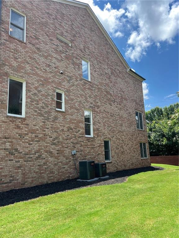 3018 Montclair Circle SE 57