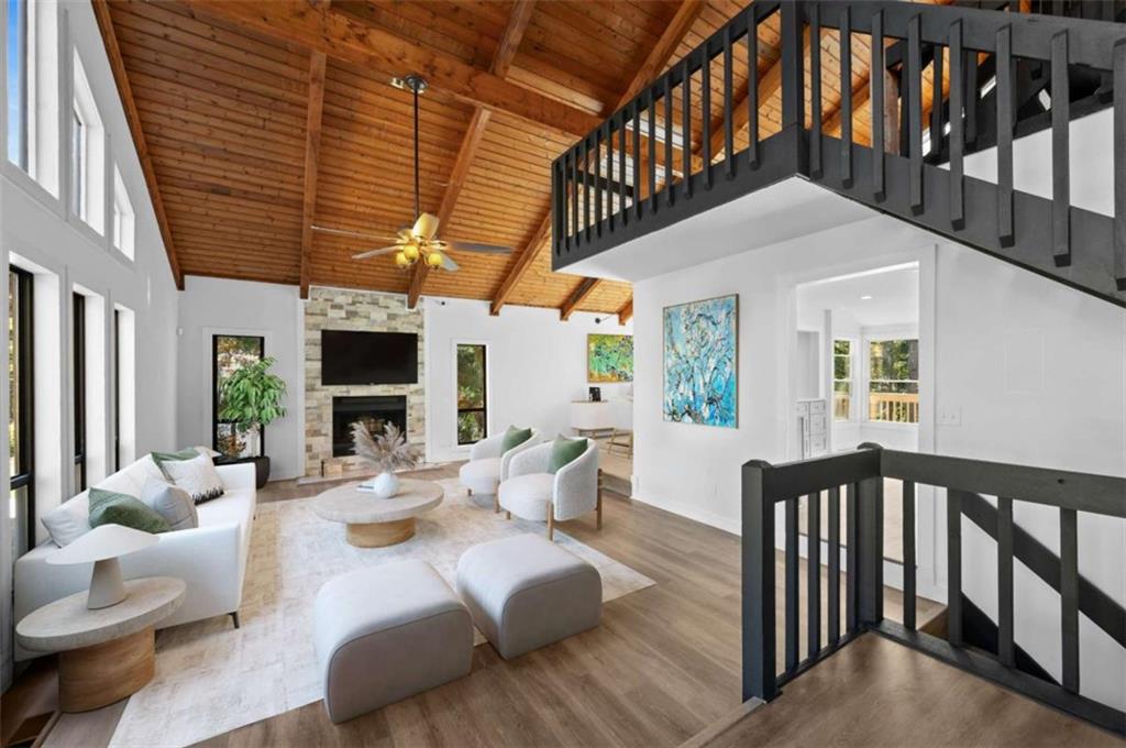 2696 Long Lake Terrace