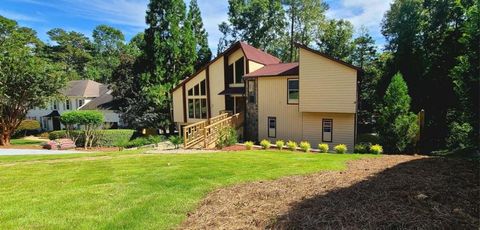 2696 Long Lake Terrace Roswell GA 30075