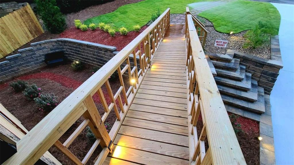 2696 Long Lake Terrace