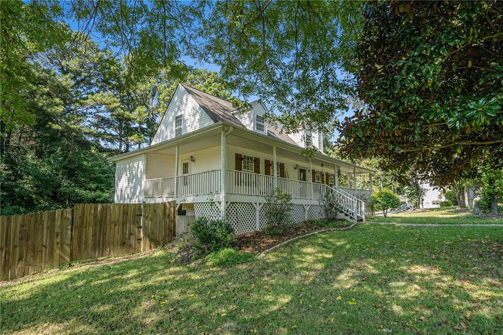 7 Pioneer Trail
