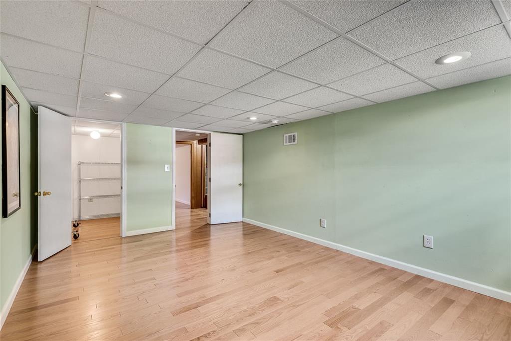 243 Woodview Lane, Smyrna, Georgia image 37