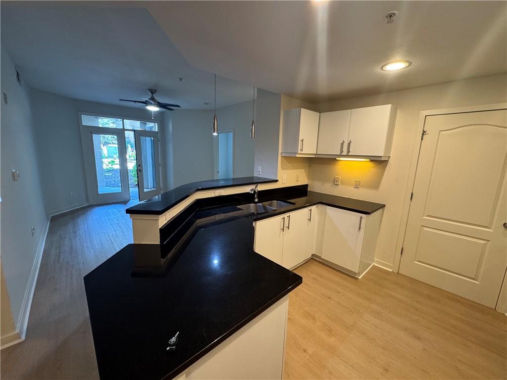 390 17th Street NW 2061