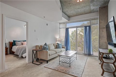 Photo of 250 Pharr Road NE #606, Atlanta, GA 30305 (MLS # 7778393)