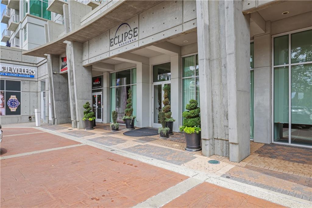 250 Pharr Road NE 606