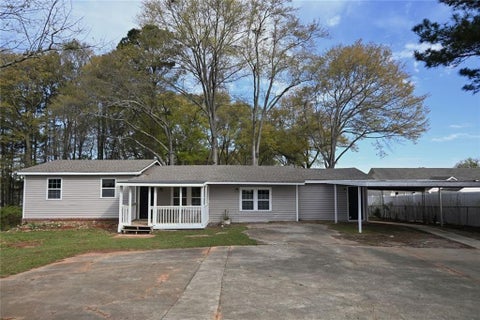 Homes For Sale - 311 Thomas Dorsey Drive<br/> Carroll County, Villa Rica, GA 30180
