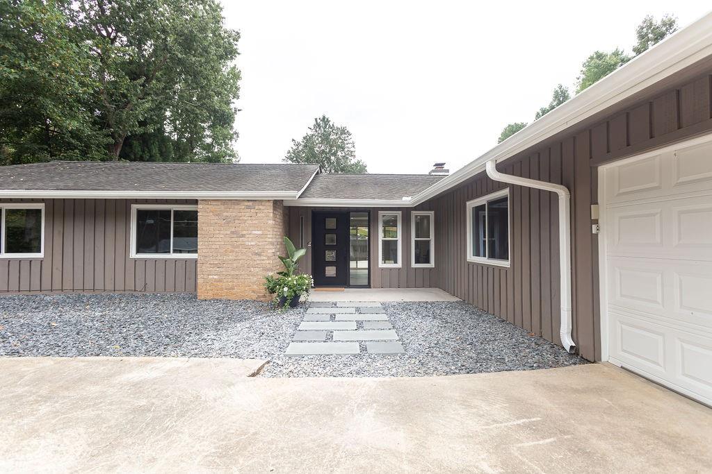 View Atlanta, GA 30338 house