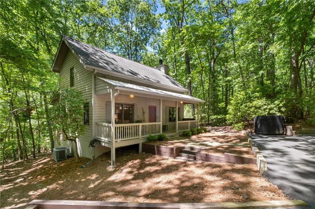 110 Sleeping Fawn Knoll