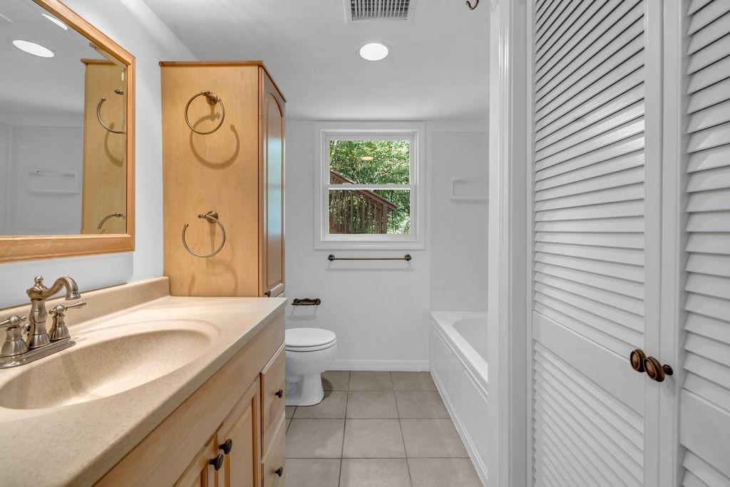 2585 Regency Drive E