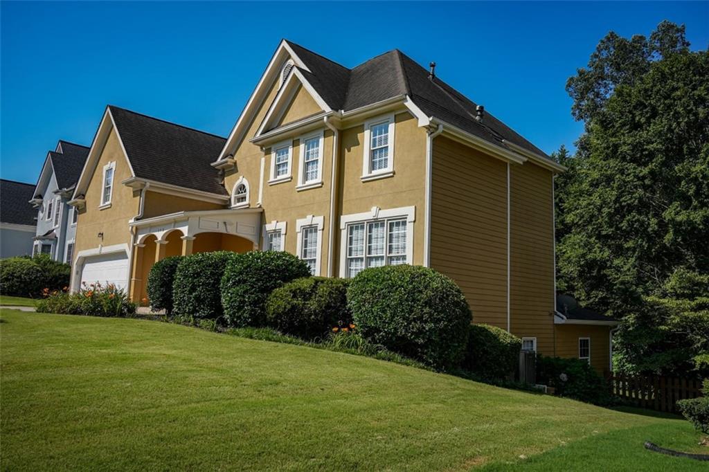 385 Sweet Ivy Lane