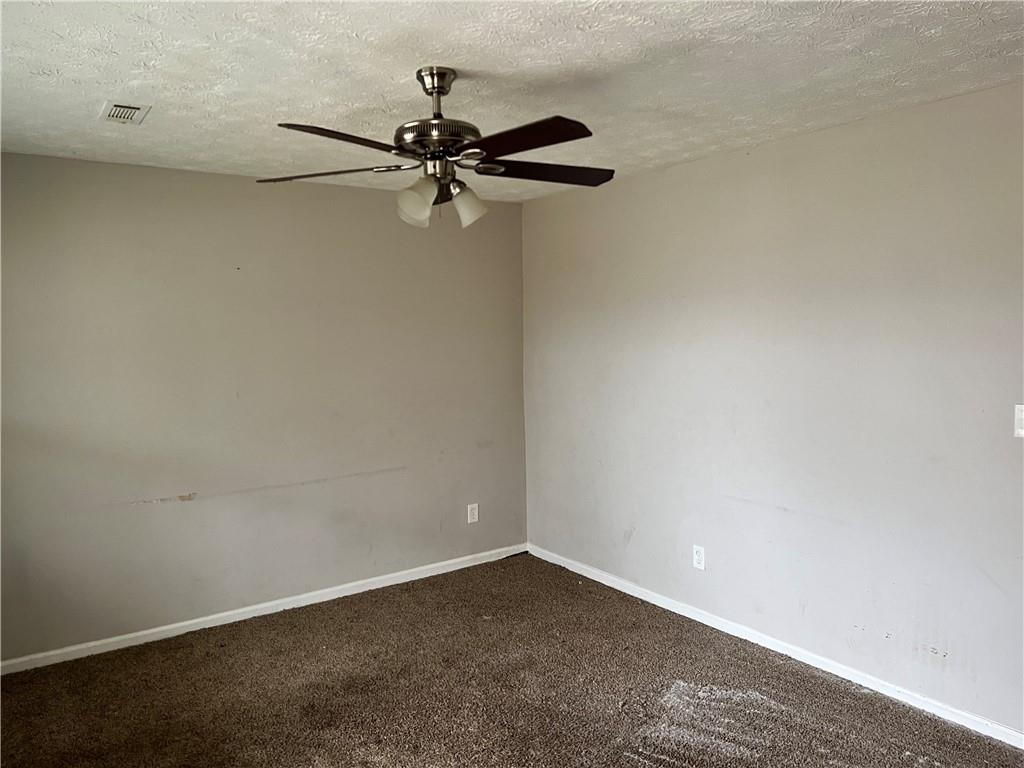 304 Deerfield Drive, Jonesboro, Georgia image 2