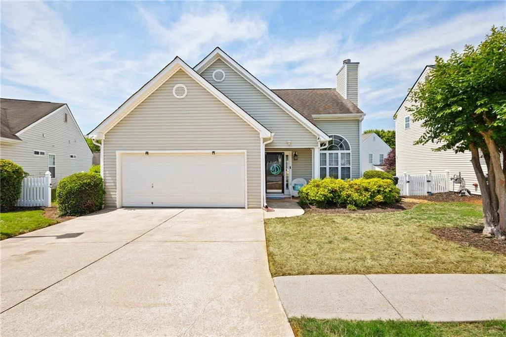 108 Greystone Way