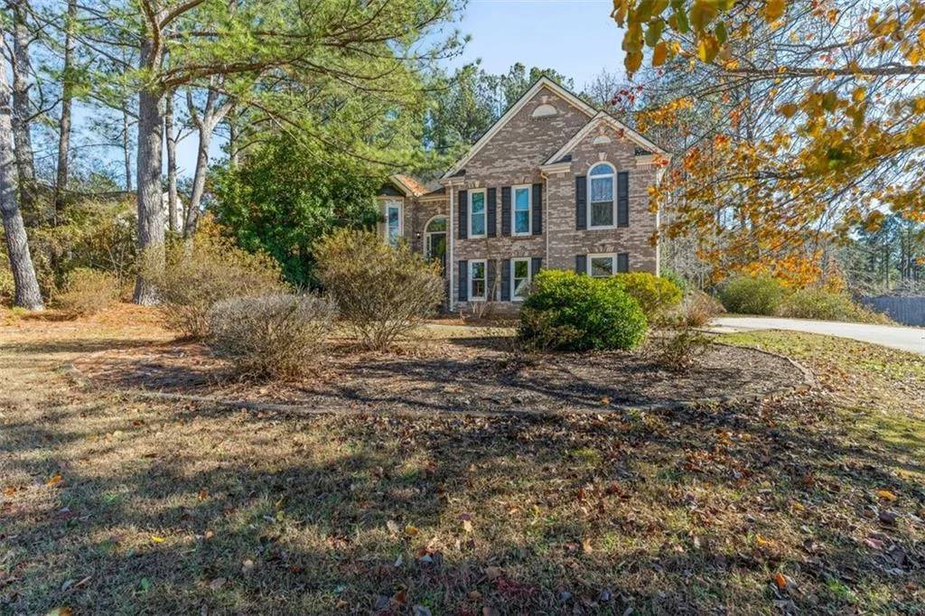 65 Mosswood Trail