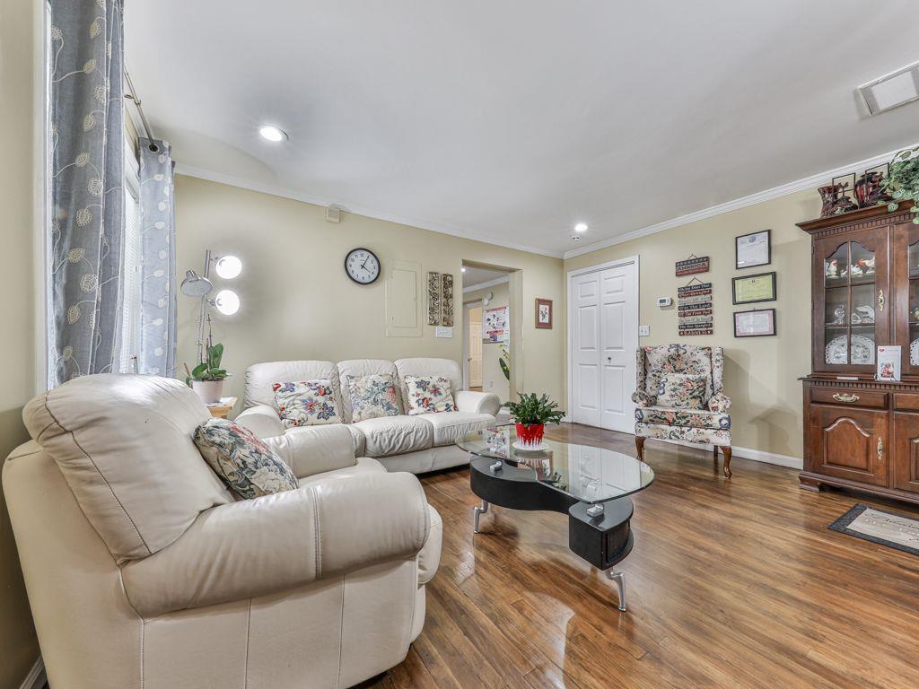 3605 Shallowford Road