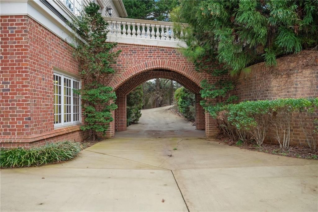 listing image 101