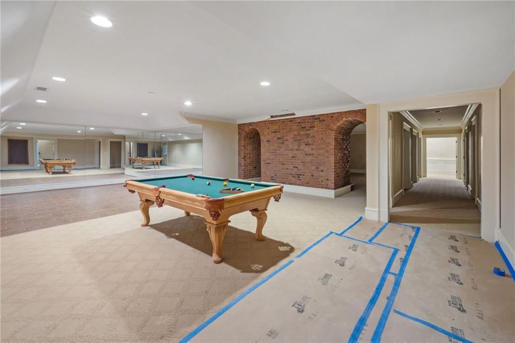 listing image 126