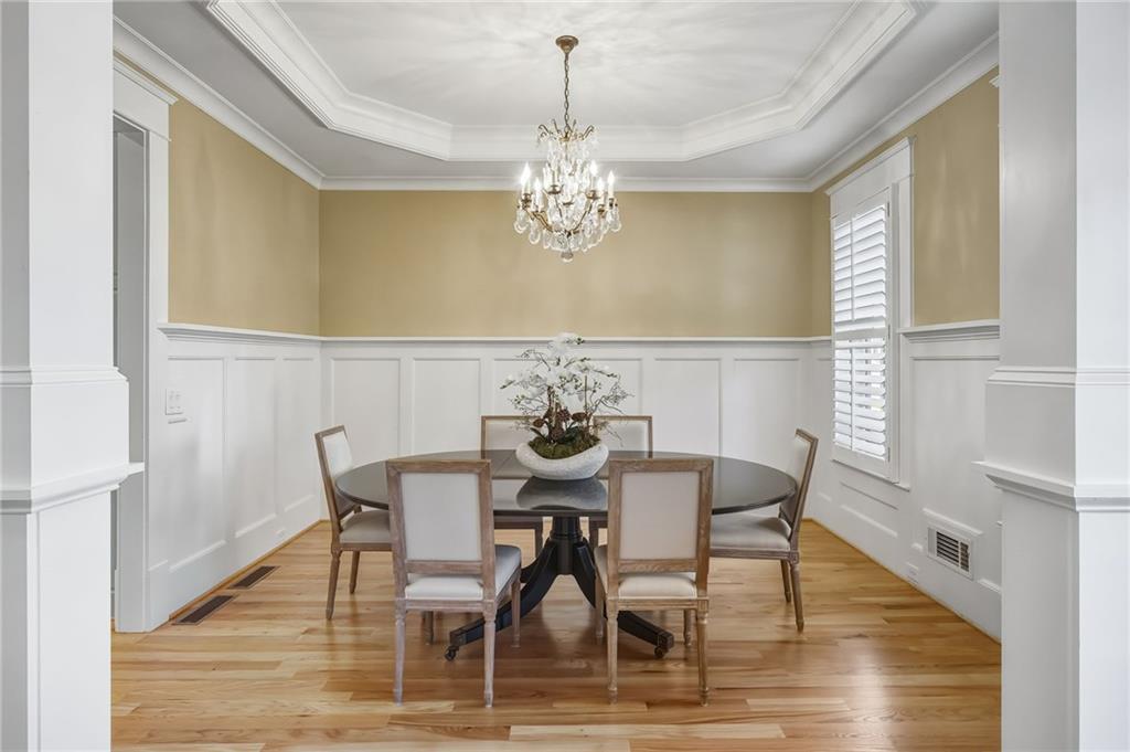 198 Blair Valley Drive NE