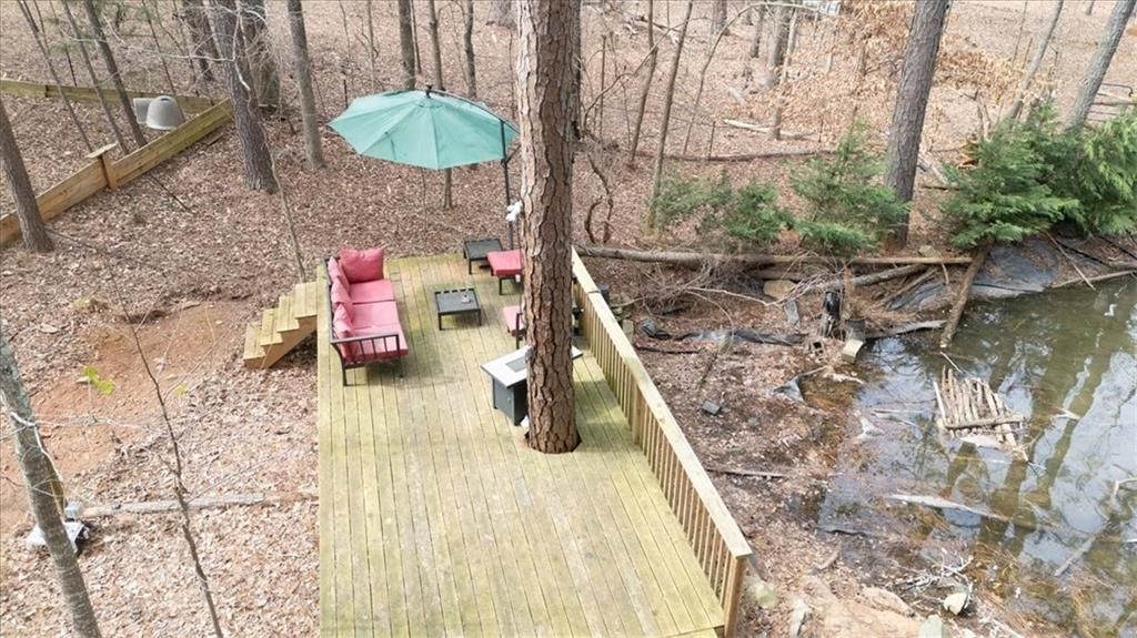 listing image 115