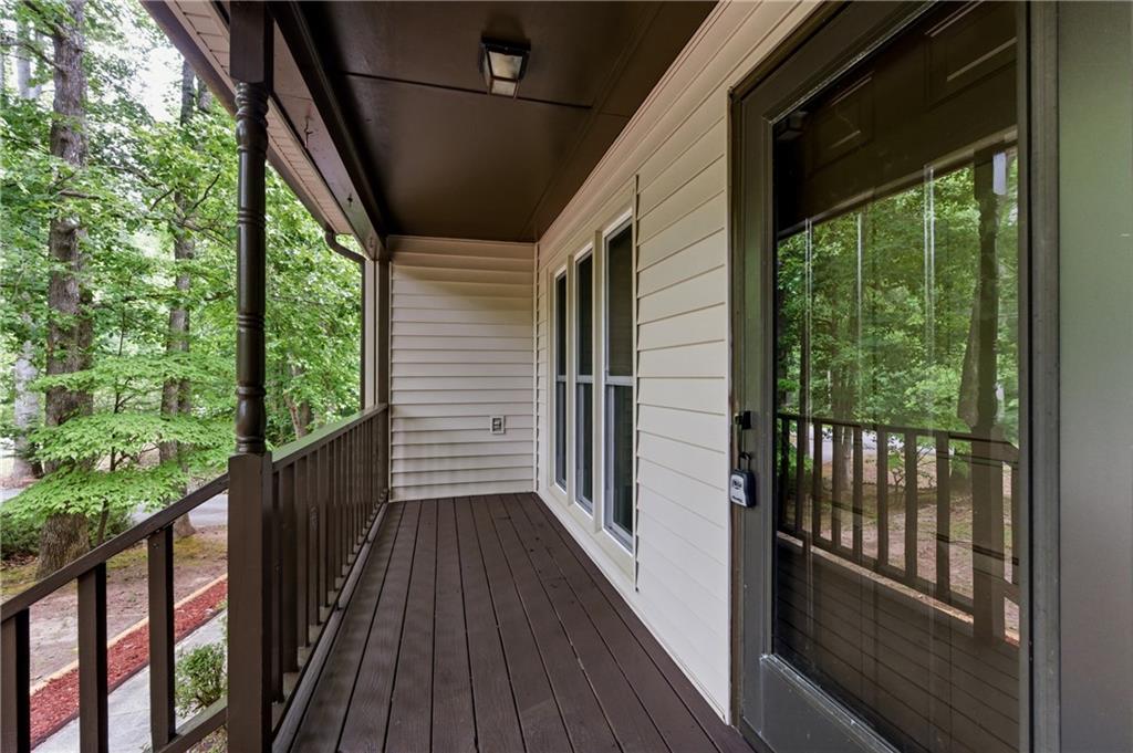 195 Lakeside Drive