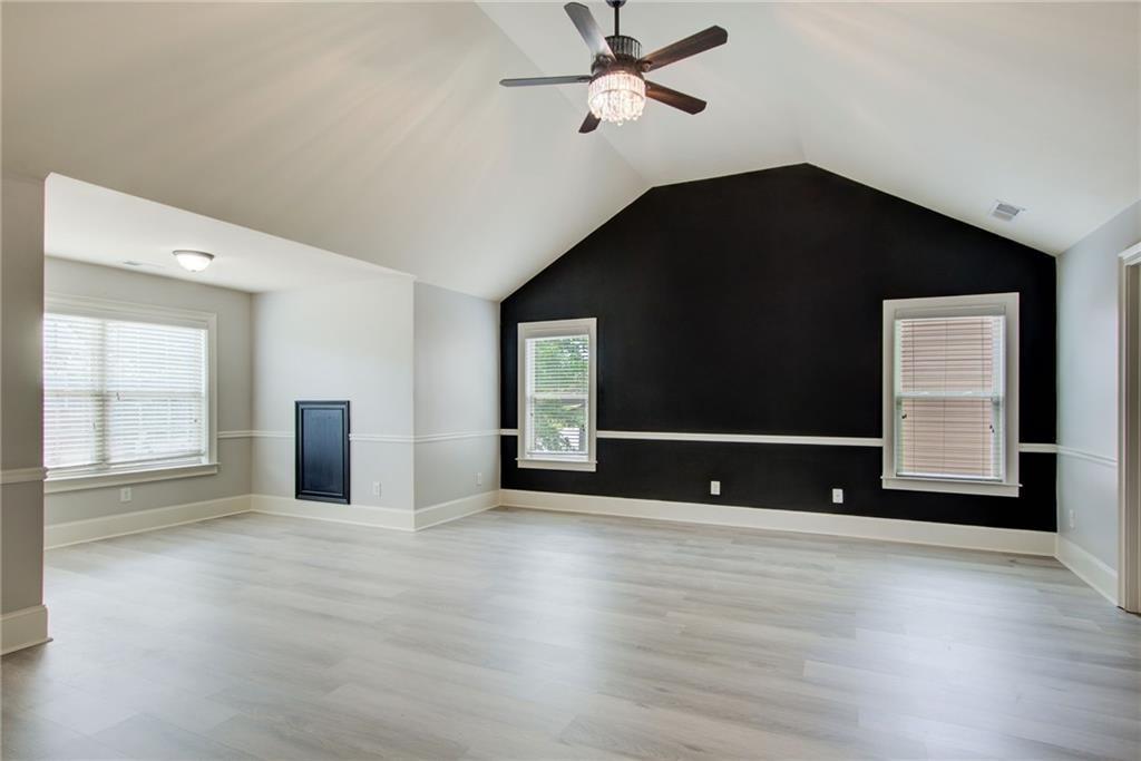 7933 Heathmore Drive, Fairburn, Georgia image 11