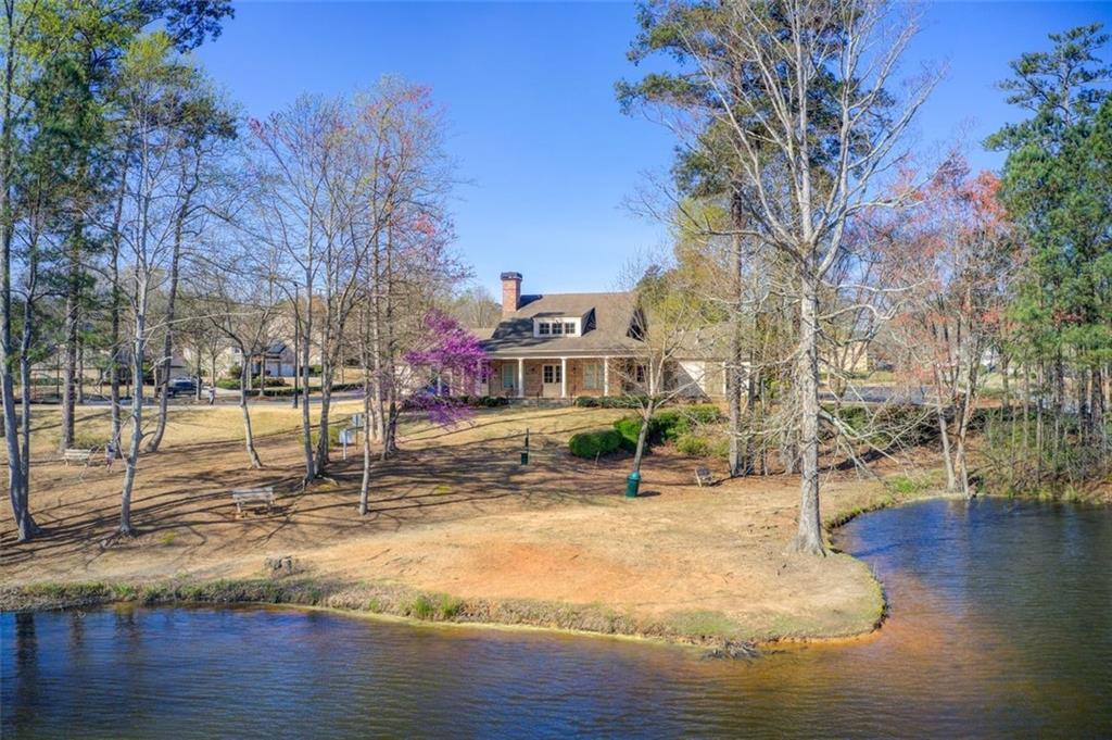 7933 Heathmore Drive, Fairburn, Georgia image 42
