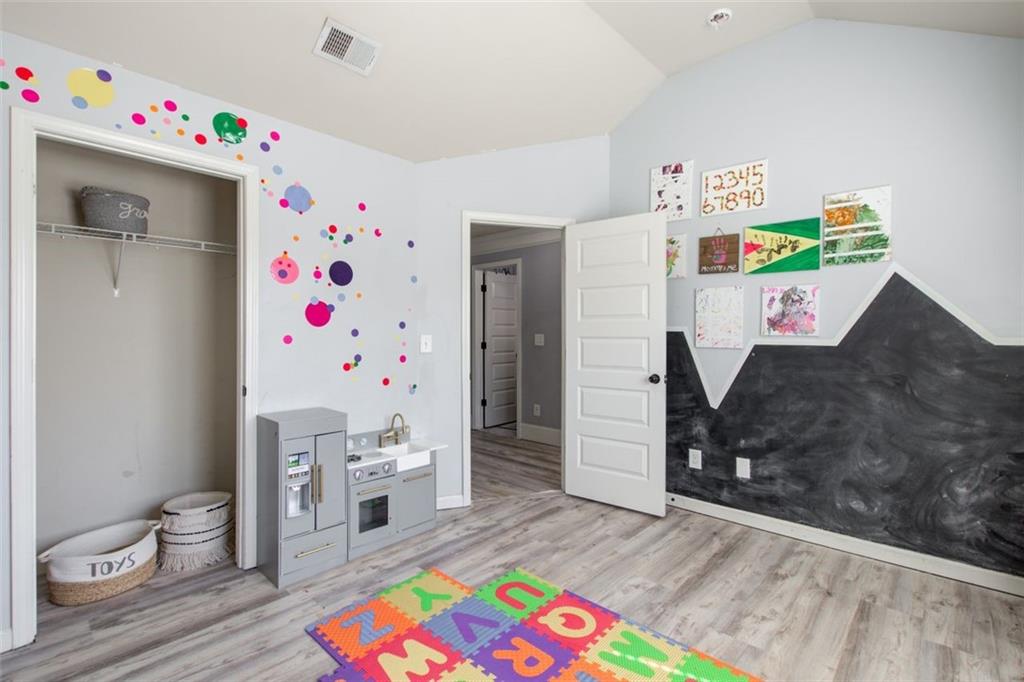 7933 Heathmore Drive, Fairburn, Georgia image 31