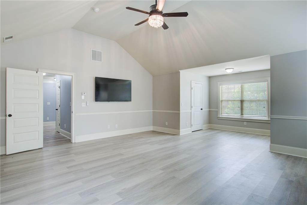 7933 Heathmore Drive, Fairburn, Georgia image 22