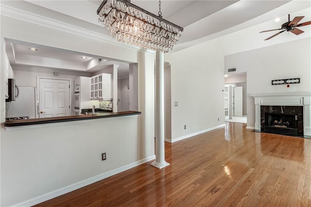 3636 Habersham Road NW 1307