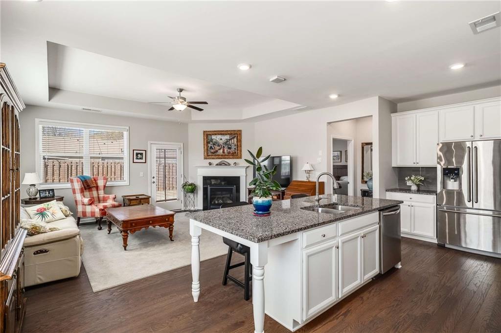 2910 Bishopstone Way, Cumming, Georgia image 17