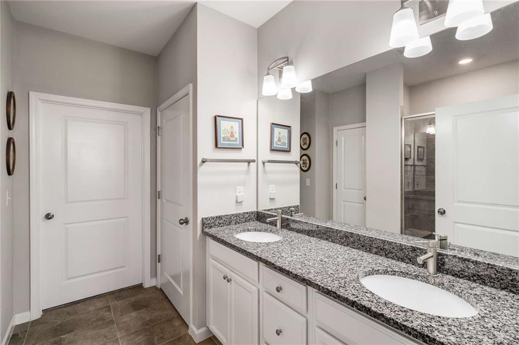 2910 Bishopstone Way, Cumming, Georgia image 23