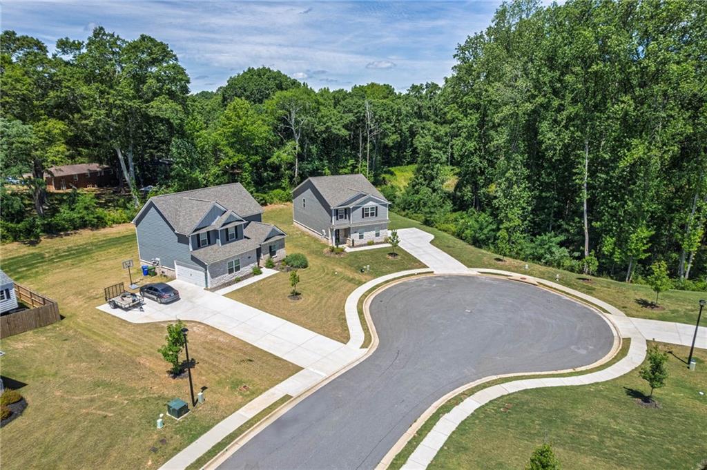 653 Meadows Farm Way
