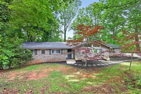 3327 Hickory Point Gainesville GA 30506