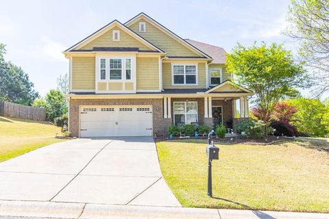 Homes For Sale - 300 Hampton Place<br/> Canton, GA 30115