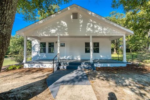 A home in Villa Rica