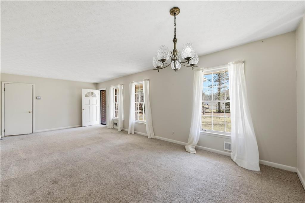 3325 Henderson Drive