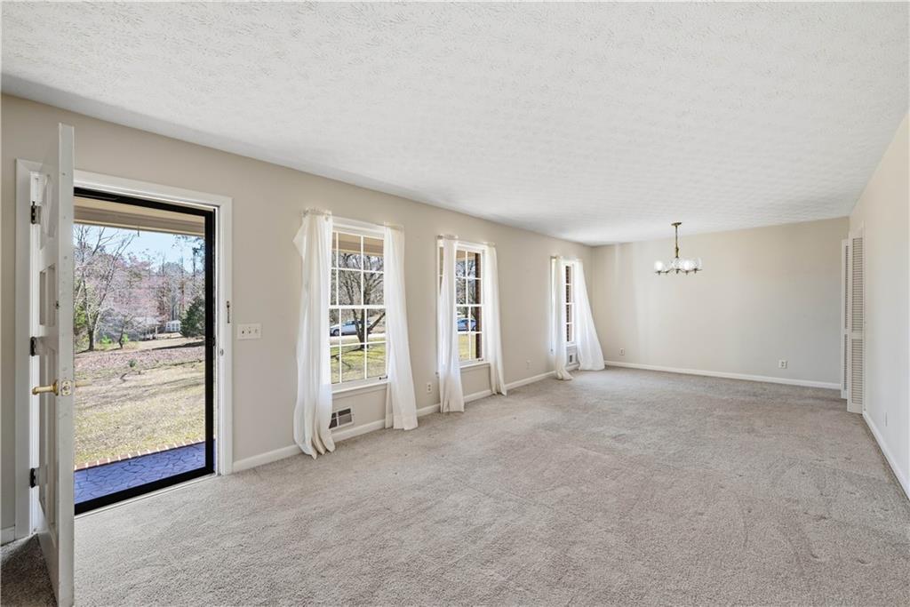 3325 Henderson Drive